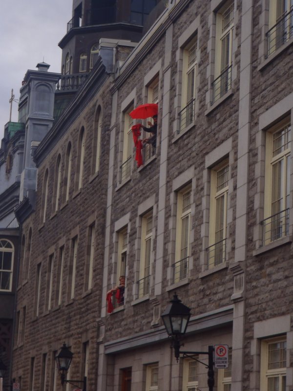 Rouge par Justine Bouchard-Guérin